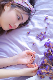 末世大佬在逃生游戏里封神